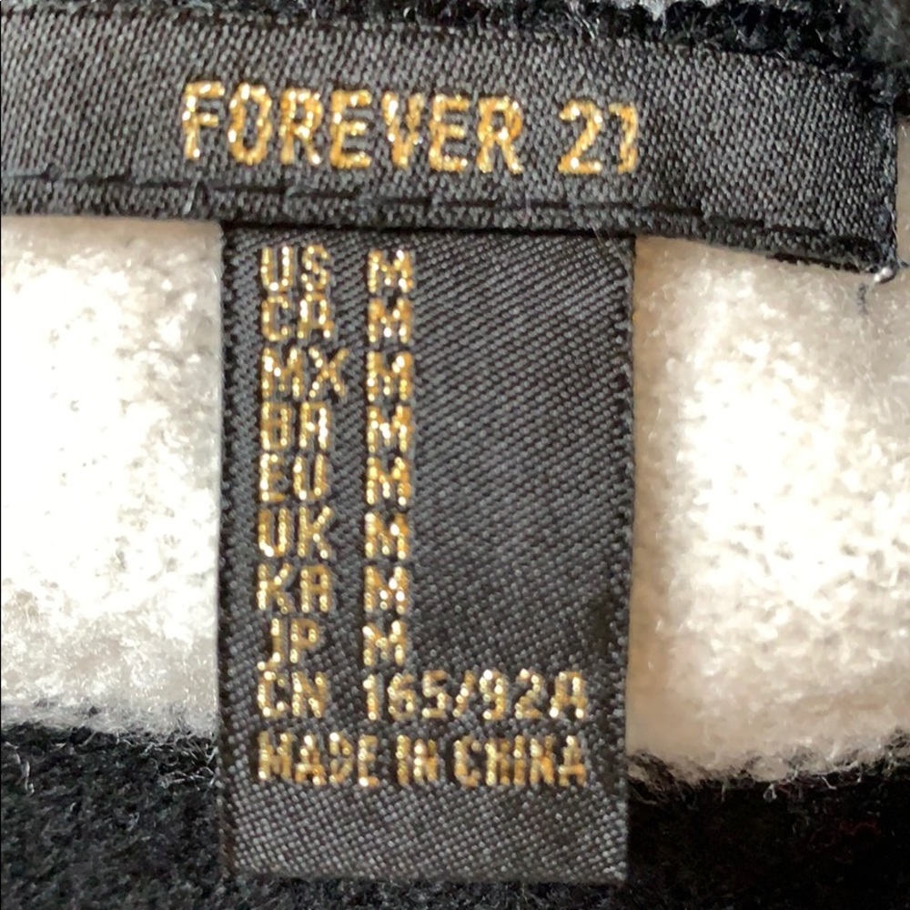 Sweater - Picture 3 of 3